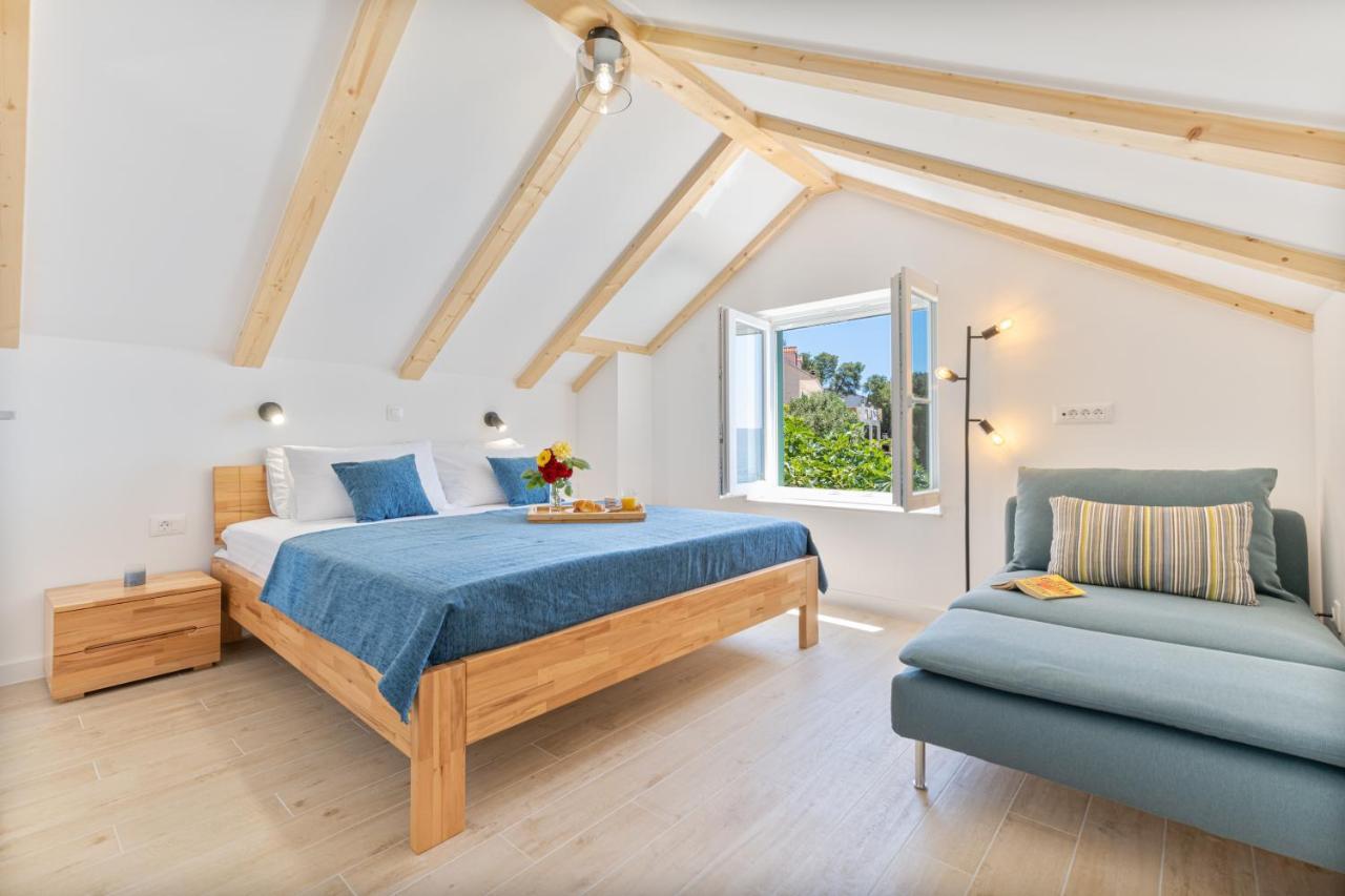 Seaside Cottage Maslina Gdinj Екстериор снимка