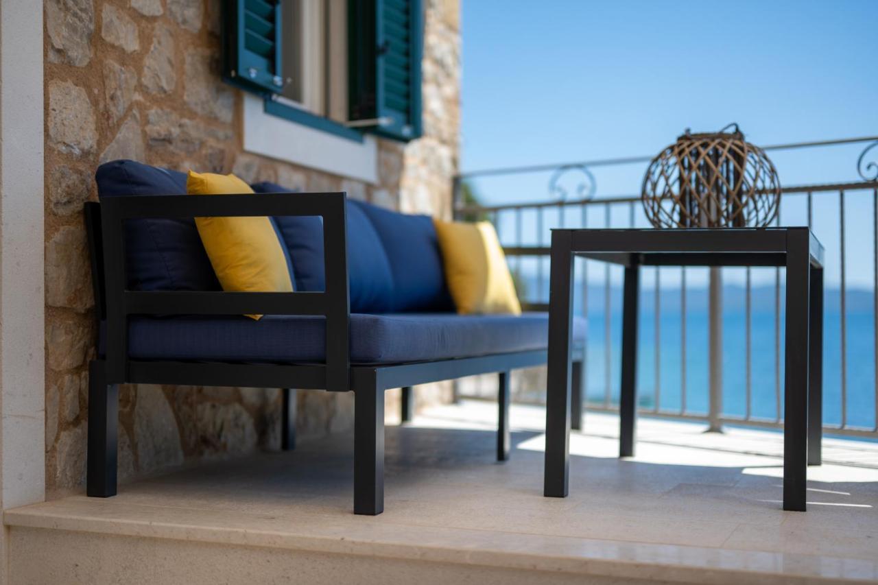 Seaside Cottage Maslina Gdinj Екстериор снимка